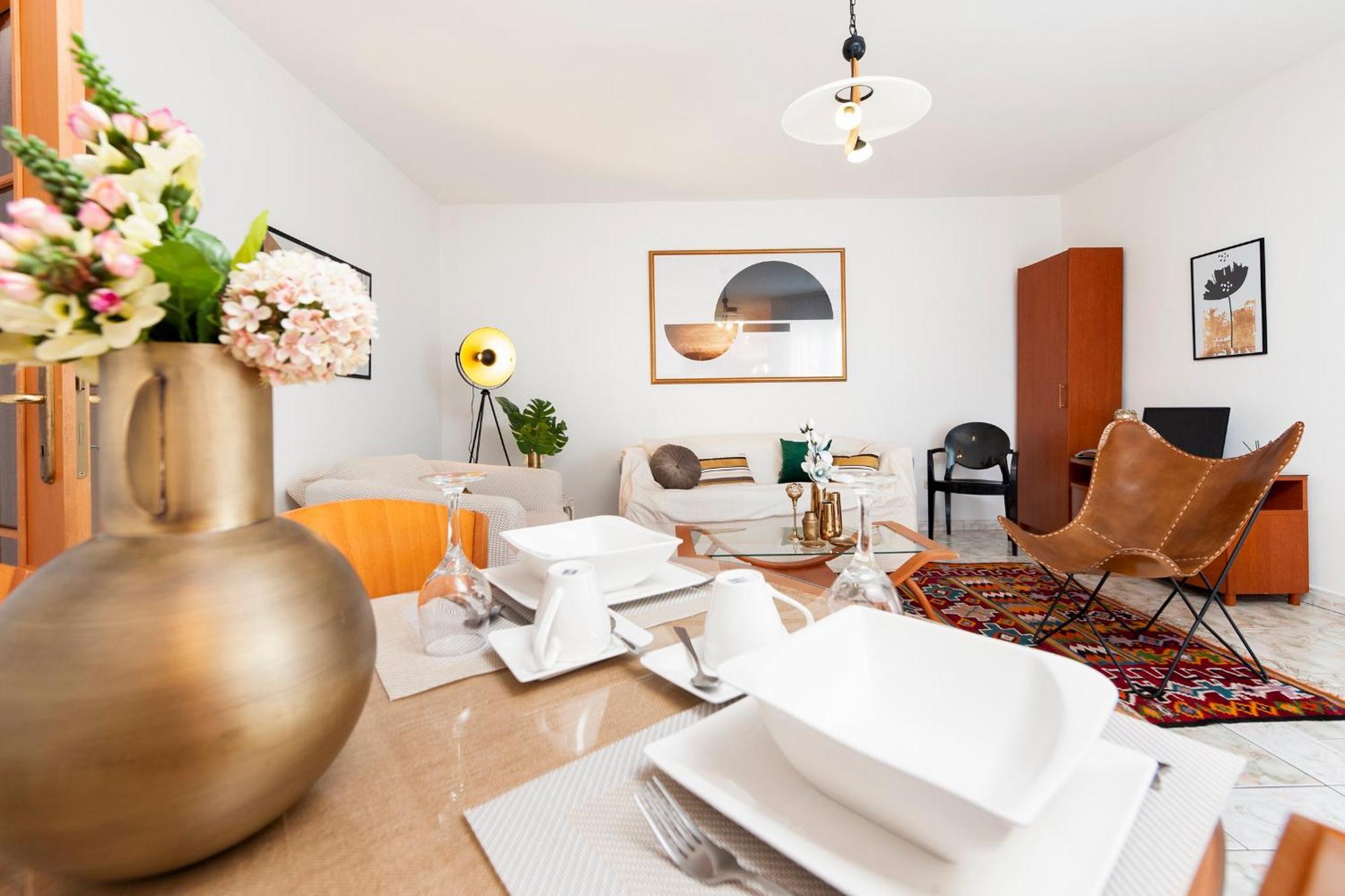 Villa Mareonda - Apartments Sussurro Ровинь Экстерьер фото